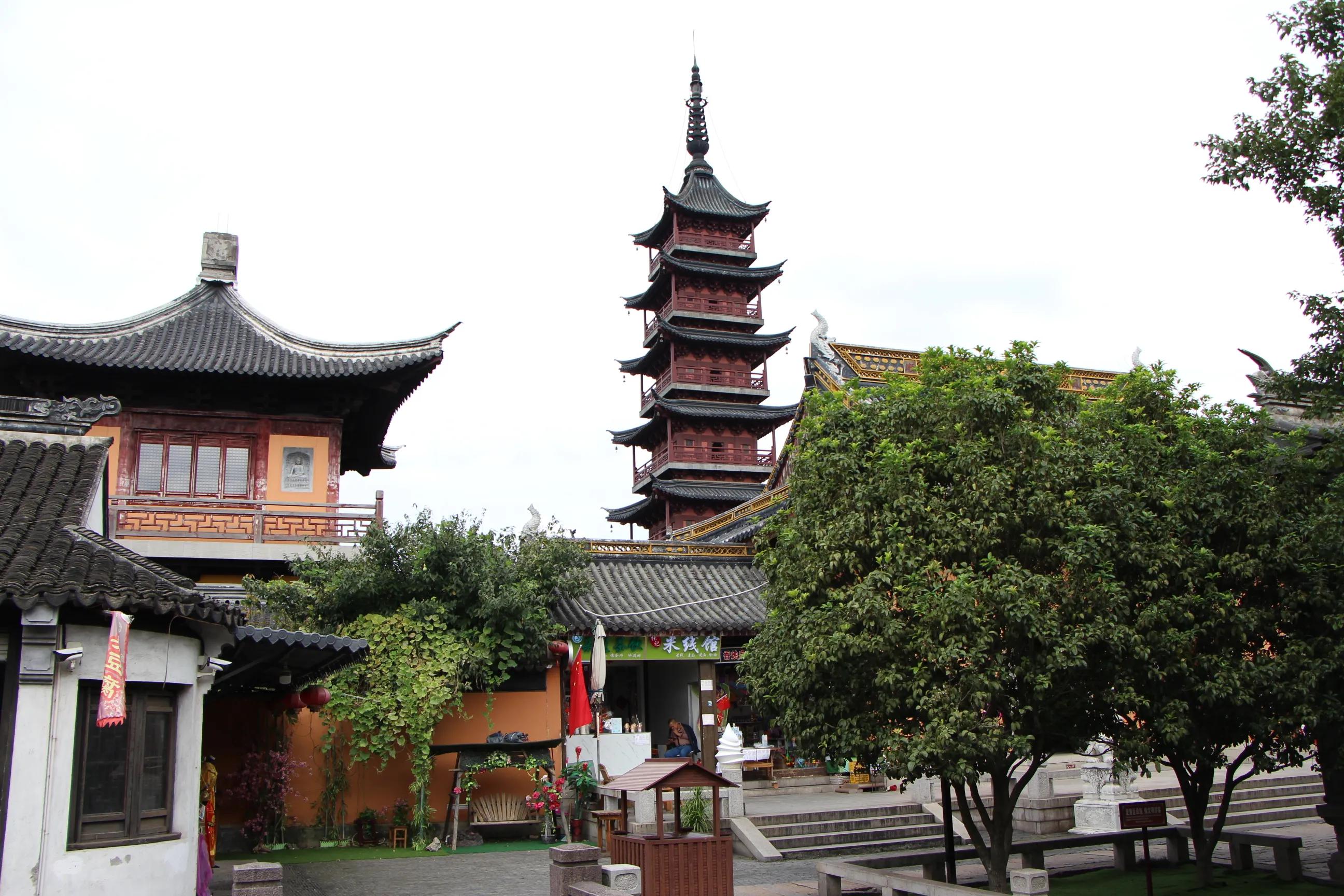 最新千灯古镇,感受千灯古镇清晨的静谧之美