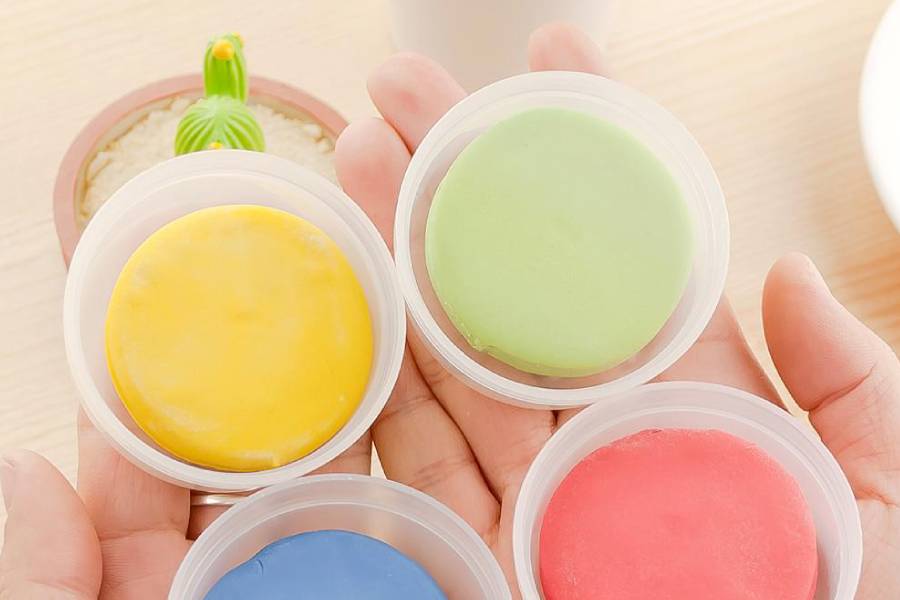 橡皮泥干了有什么办法变软,橡皮泥干了用水也没用怎么处理