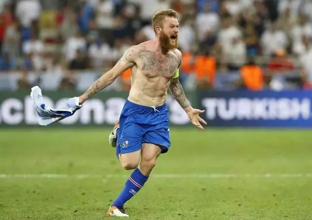 冰龙出没-阿龙·贡纳松