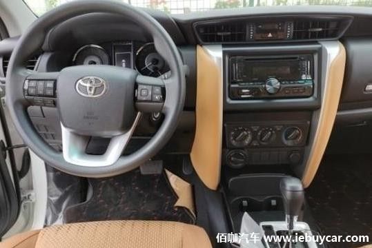 “高质低价”硬派SUV丰田穿越者2.7L实拍皮实耐用/超大使用空间