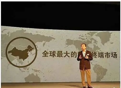 与辱华品牌第一个解约的男艺人,第1个和辱华品牌解约的艺人