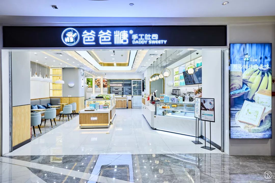 西安有全水晶天桥的mall，1天后1折起