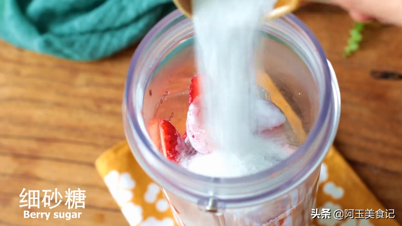 淡奶油和面粉做蛋糕视频,奶油蛋糕用什么面粉做好吃