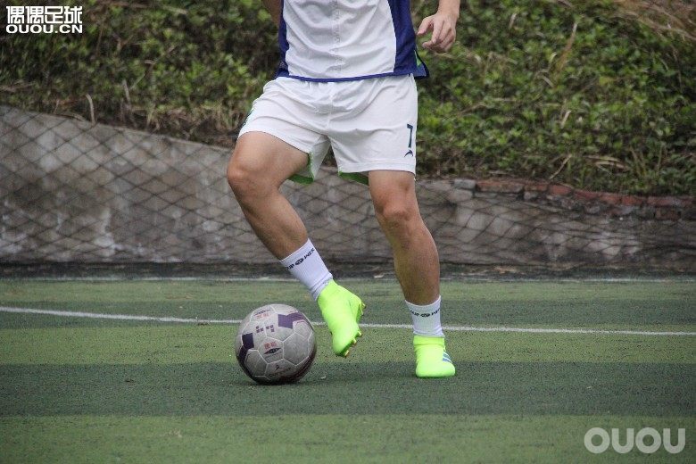 阿迪达斯nemeziz20测评,阿迪达斯nemeziz18高能套装