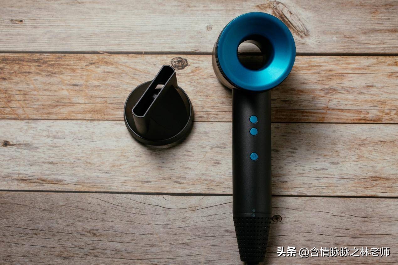 无叶电吹风推荐测评,尤勒斯电吹风效果