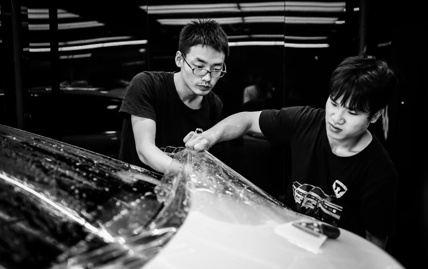 做过镀晶镀膜的车怎么贴隐形车衣,打蜡镀膜镀晶隐形车衣性价比