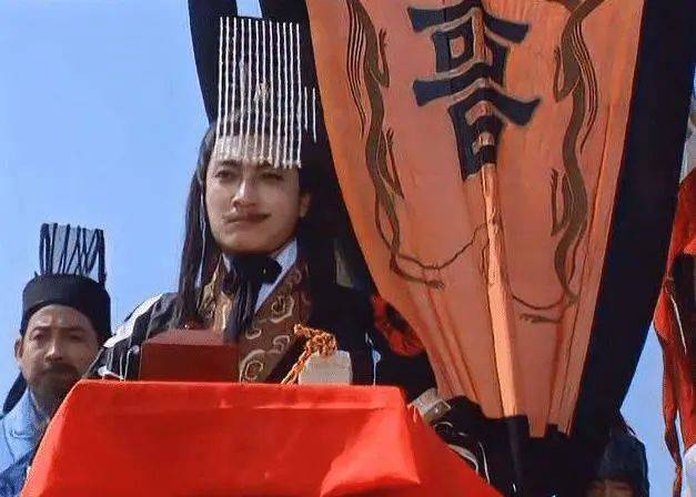 穿越古代娶三妻四妾的小说,穿越回古代能娶三妻四妾吗