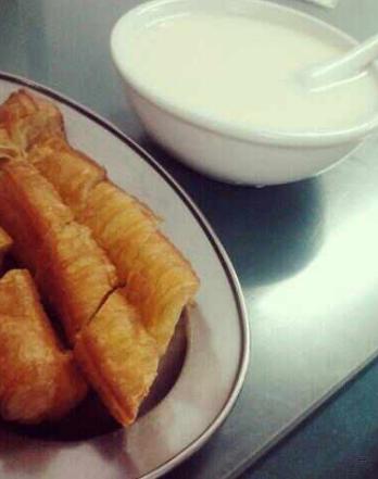 剩豆浆放冰箱第二天还能喝吗,剩豆浆还能做什么