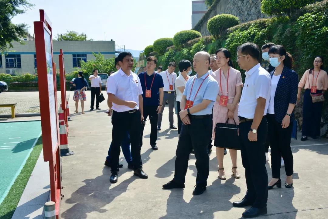 晋安区人大常委会视察福州七中“省一级达标高中”创建工作