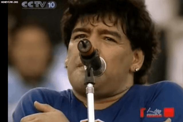 一代球王马拉多纳为何死亡,球王传奇马拉多纳因病