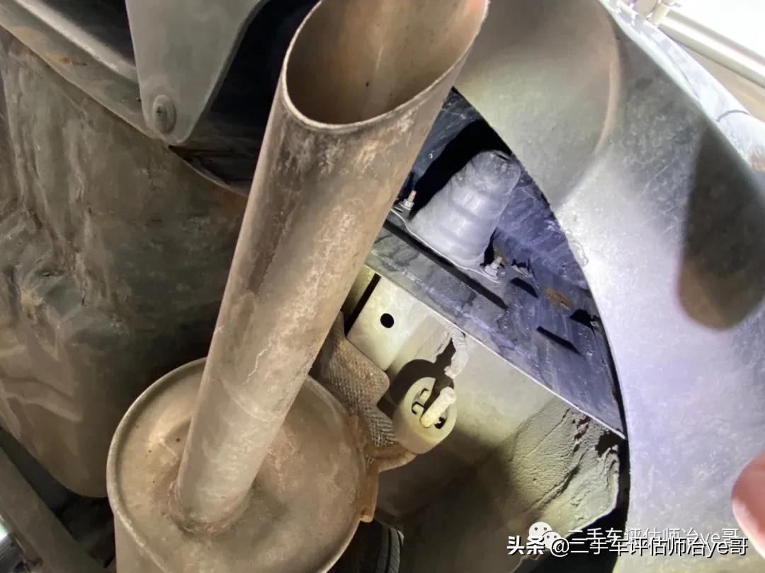 日产阳光老款碰撞测试,2016年日产阳光碰撞测试