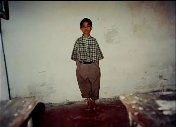 美国女记者卧底贫民窟,美国女记者去印度贫民窟