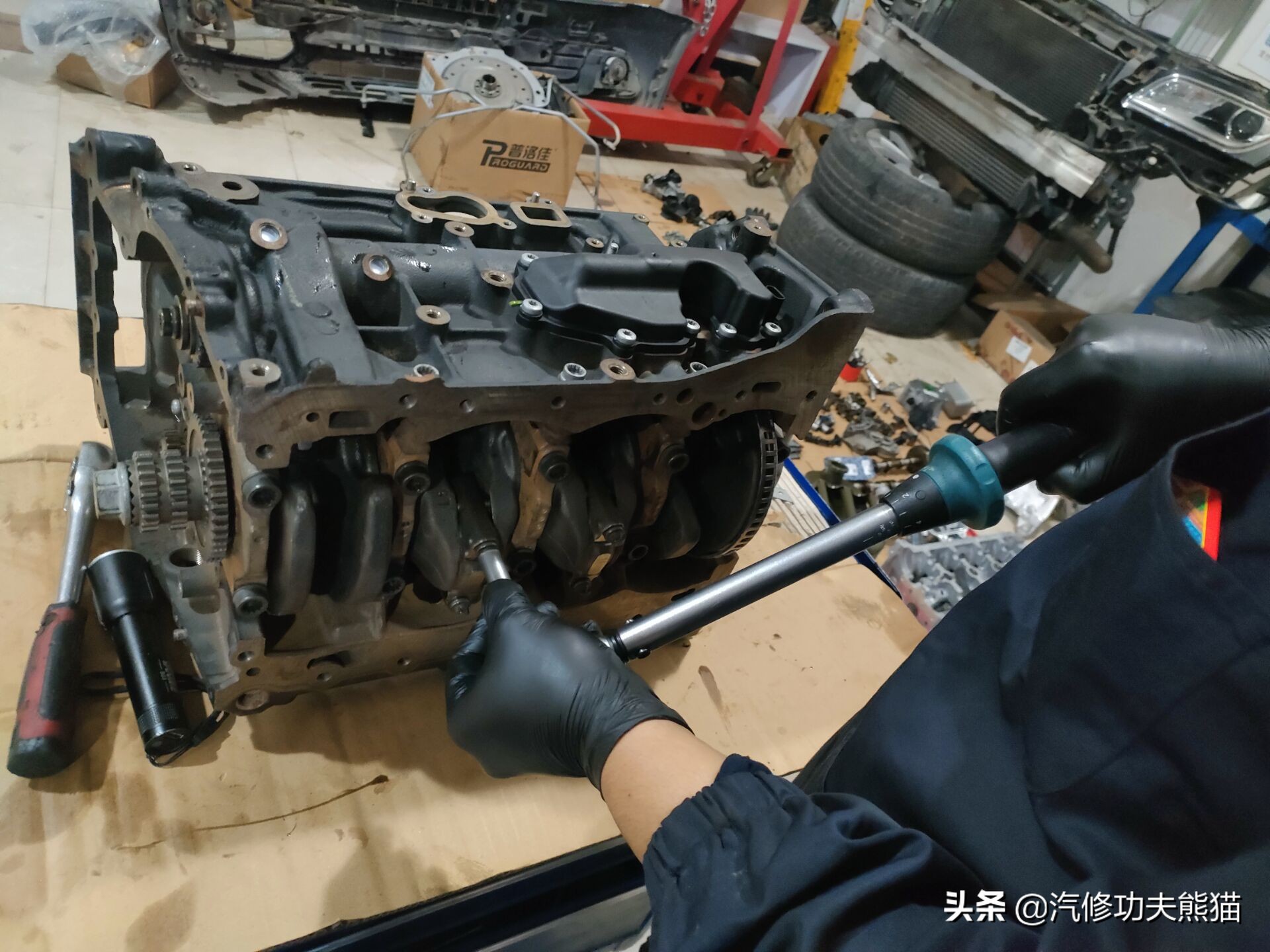 奥迪q5这车质量怎样,现在的奥迪q5烧机油