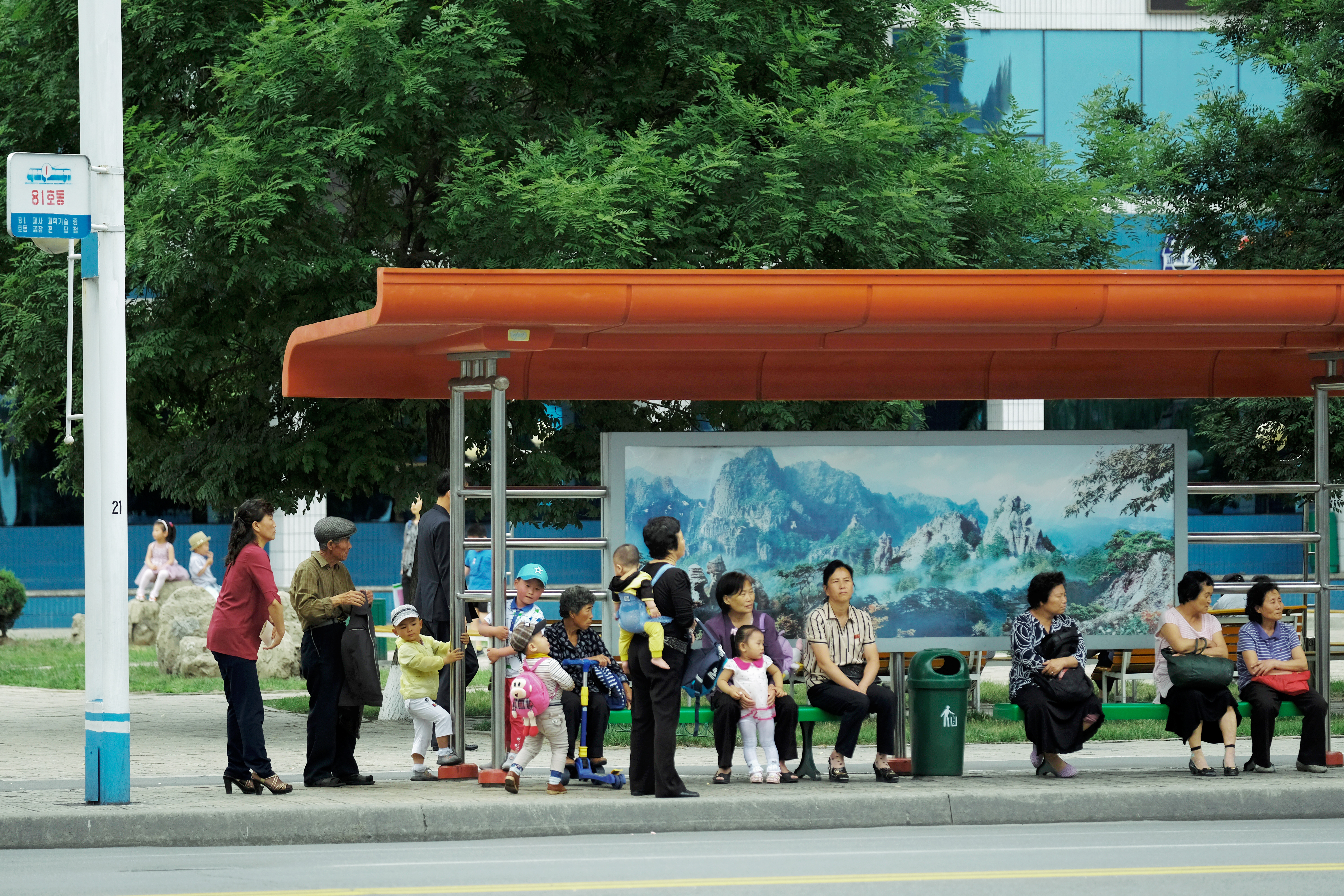 朝鲜人不用努力工作吗,朝鲜人加不加班