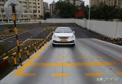 科目二坡道起步熄火扣分吗,科目二坡道起步熄火扣分