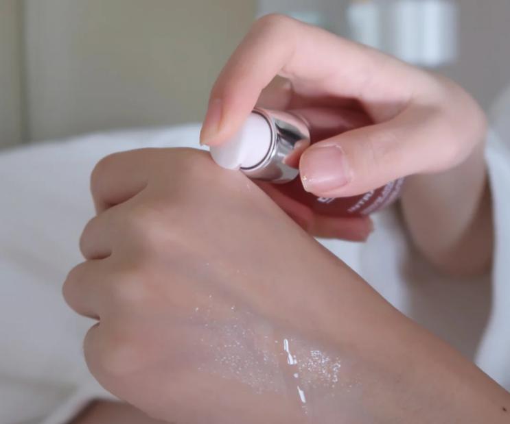 雪花秀兰蔻双萃精华,香奈儿山茶花精华水搭配雪花秀