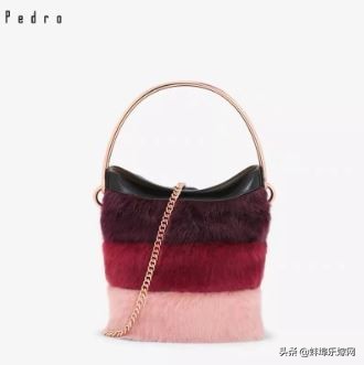 冬天参加婚礼穿什么好看又保暖,冬季女款爆款婚礼