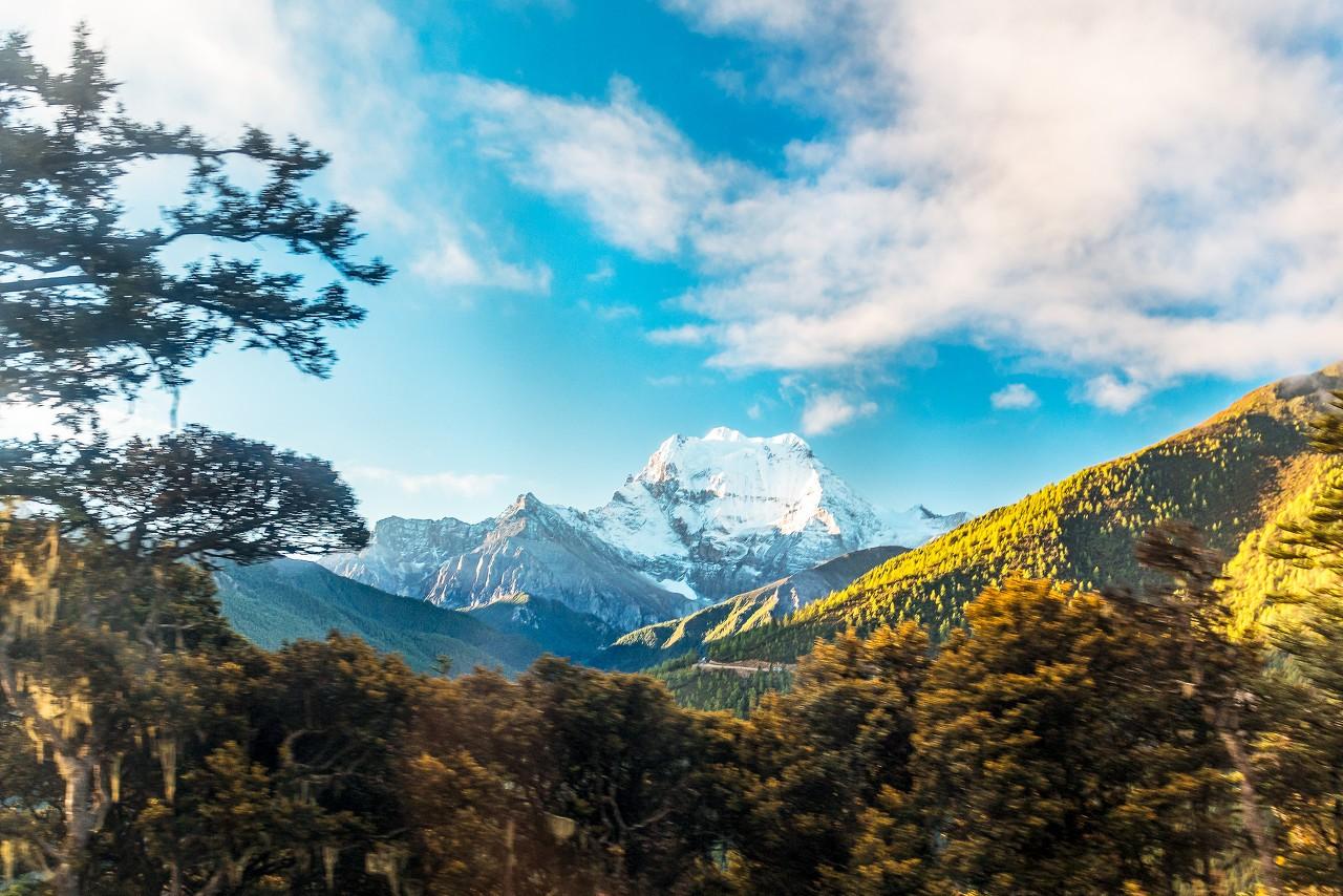 去稻城亚丁打工,九月去稻城