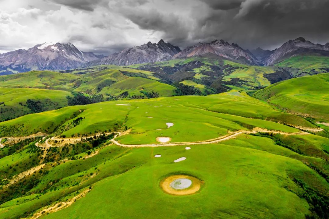 丁真和四川什么关系,丁真背后是谁