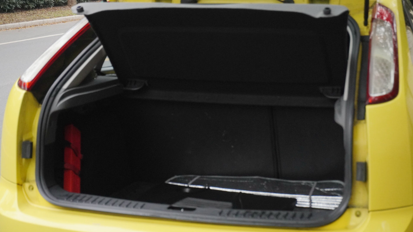 野马对比福克斯,福克斯野马2.0