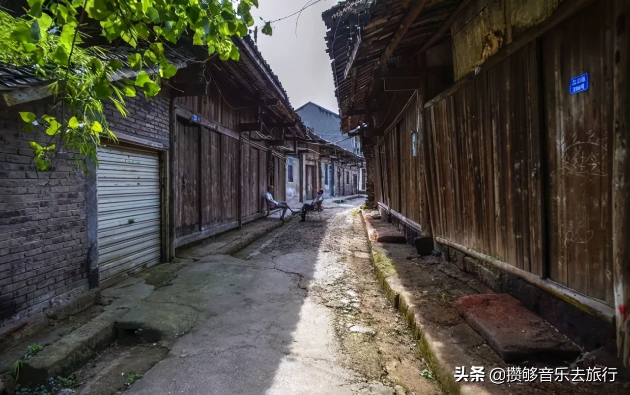 彭山网红打卡地南巷街,成都红枫岭网红打卡地