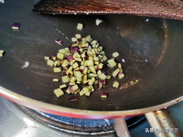 奥运五环，坚持公正、坦诚的运动员家精神，也能对应在美食之间