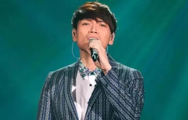 超越原唱的神级翻唱,网红翻唱超越原唱的歌