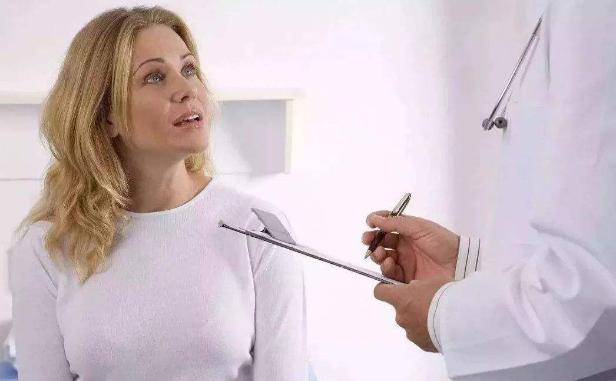 早产将近3个月，新生儿体重仅0.99斤却仍顽强存活，不禁让人感叹