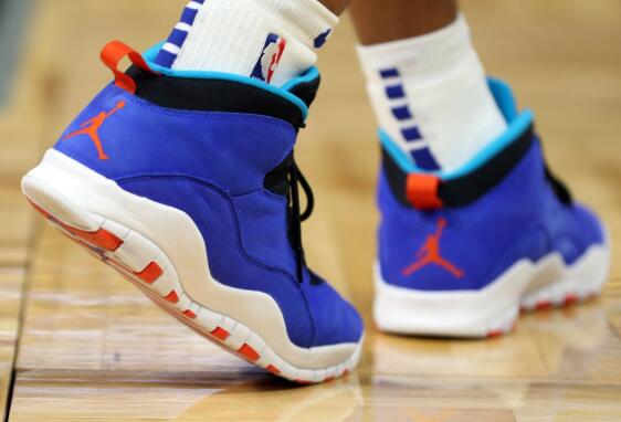 今日球场战靴鉴赏：塔克换鞋狂