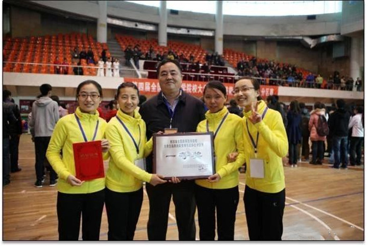 山西王斌全教授入选2019全国教书育人楷模评选，快来助力！07号