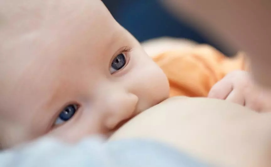 母乳有哪些成分,三岁母乳有营养价值吗