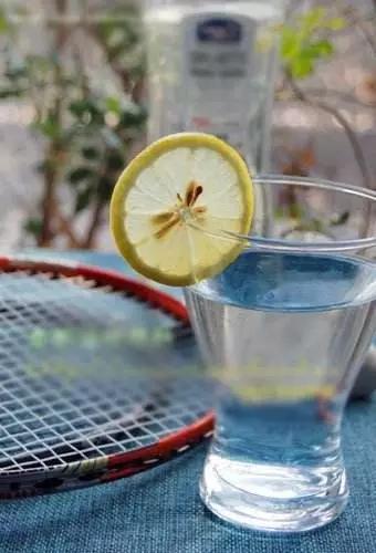 打完篮球后口干舌燥,晚上打完球吃什么比较适合