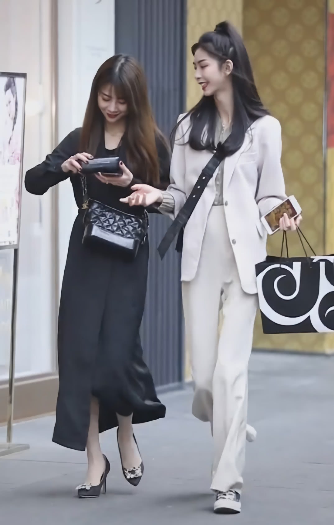 几十块的aj敢不敢入手,几千块钱aj高帮