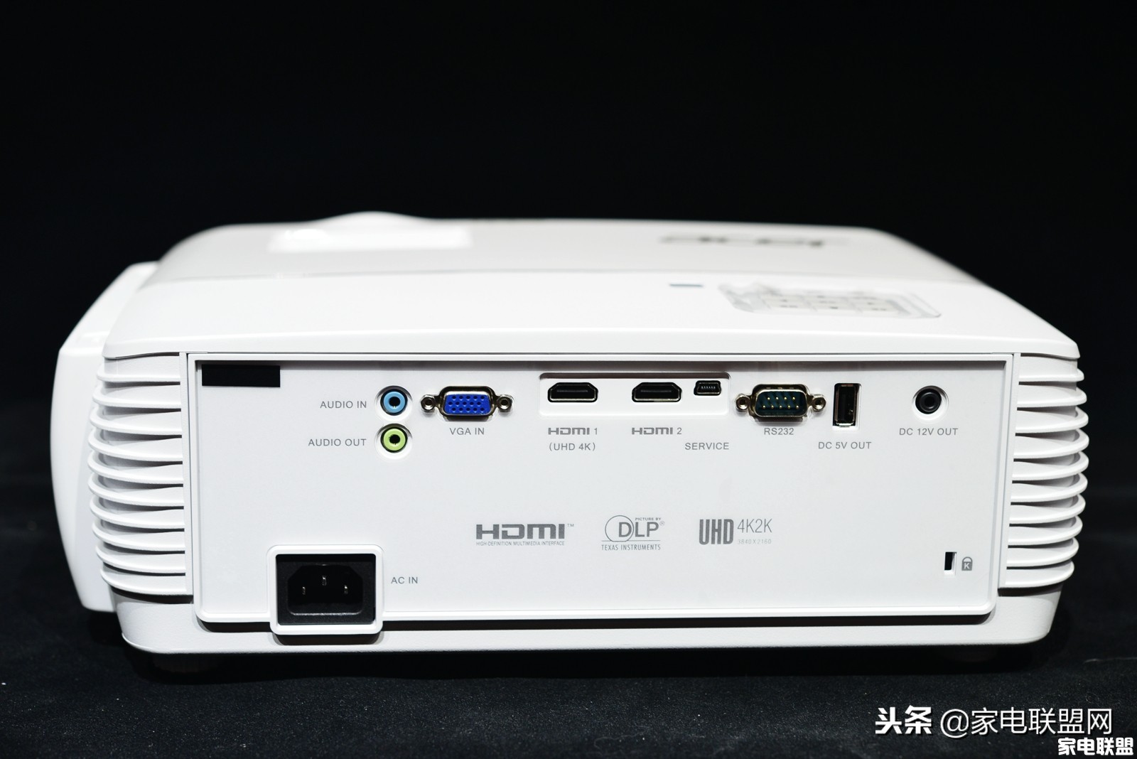 小身材却有大能量-AcerV6810轻松演绎180吋清晰4K画面