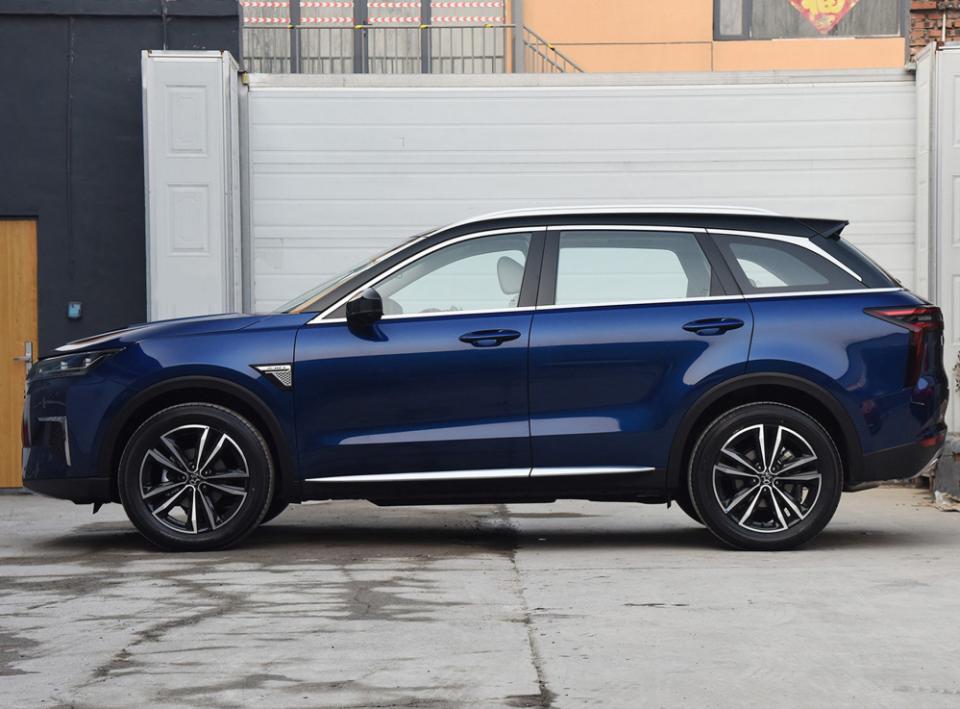 今晚将上市,车头配备66颗星钻,内饰15.6英寸液晶屏,预售11万起