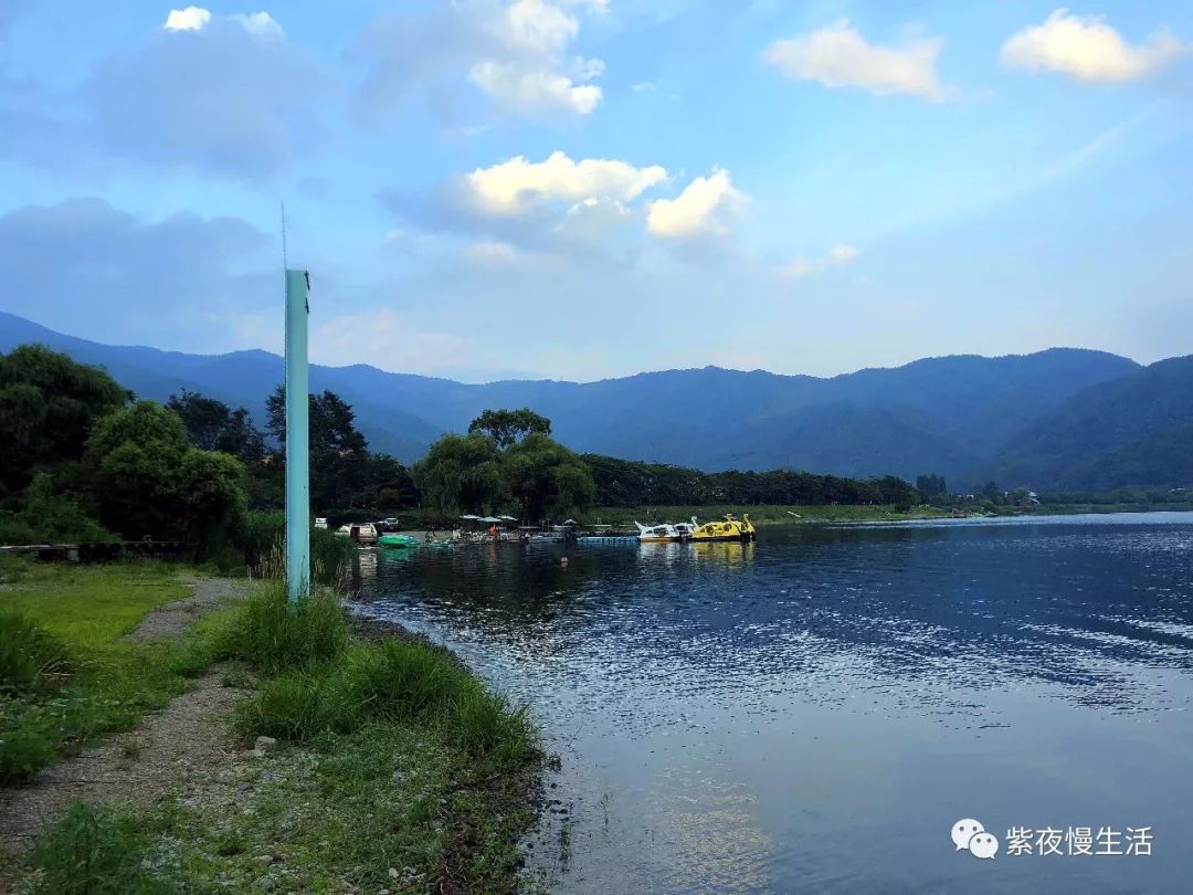 未见富士，幸运依在-秀峰阁湖月
