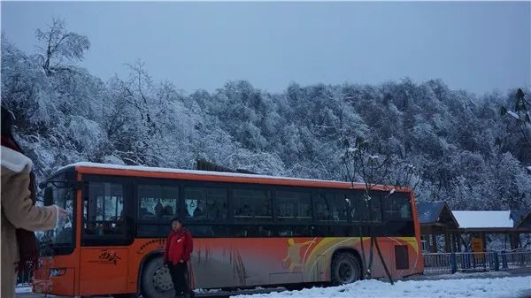 想在西岭雪山长期滑雪应该怎么样,西岭雪山滑雪全攻略
