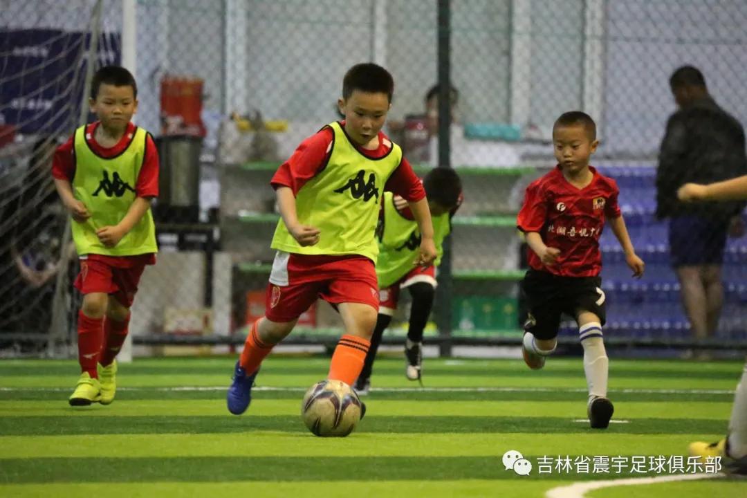 快乐童年,足球相伴!——震宇足球俱乐部“超级比赛日”精彩瞬间