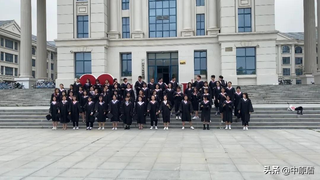 大片来袭！河南各高校凹造型毕业照绝对惊艳到你