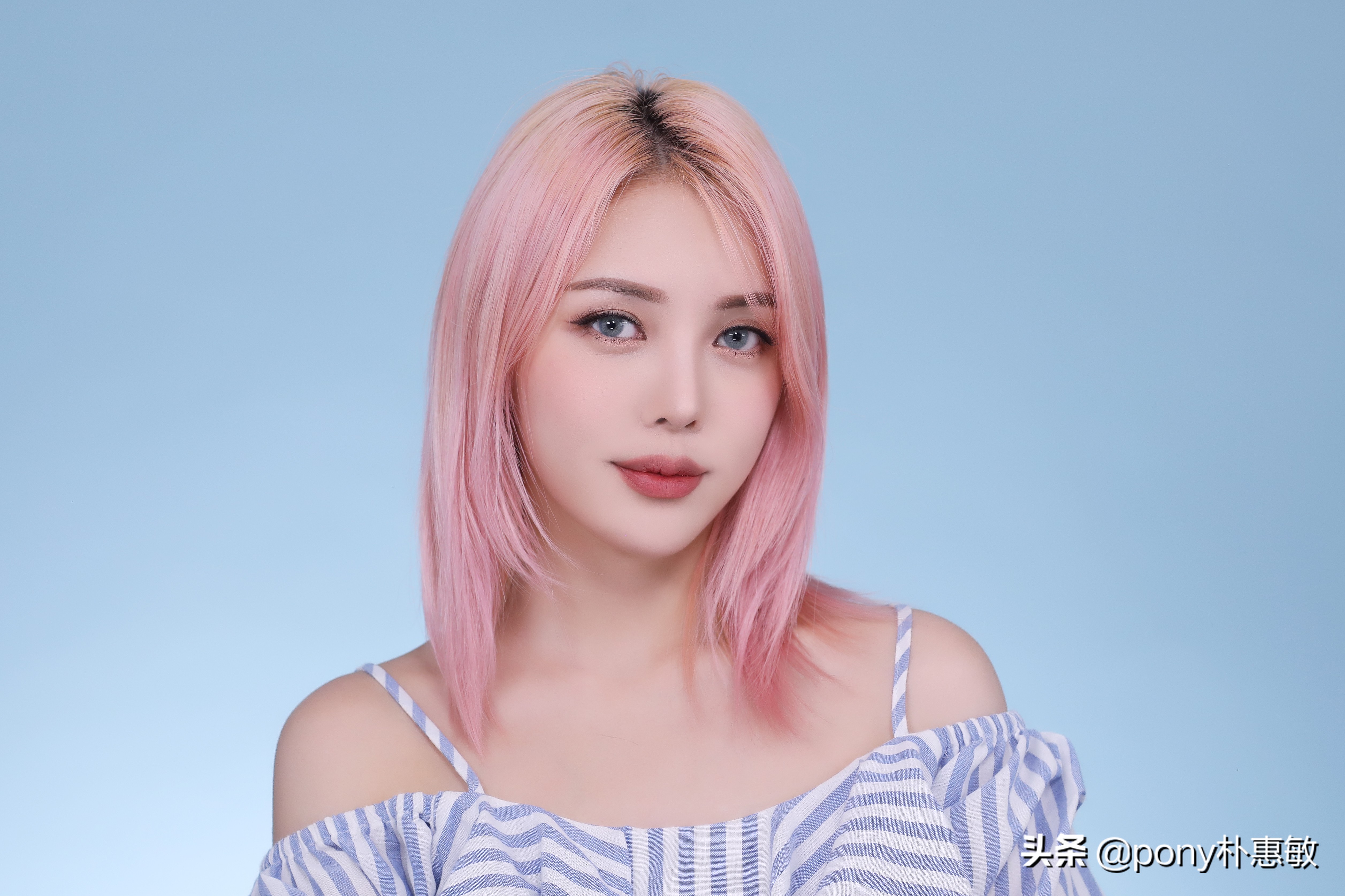 看潮流穿搭博主,瞧瞧时尚博主的个性穿搭