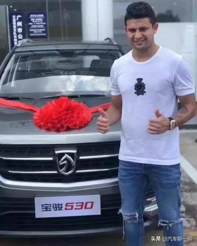 中国足球球员都开什么车,国足球星都开什么车
