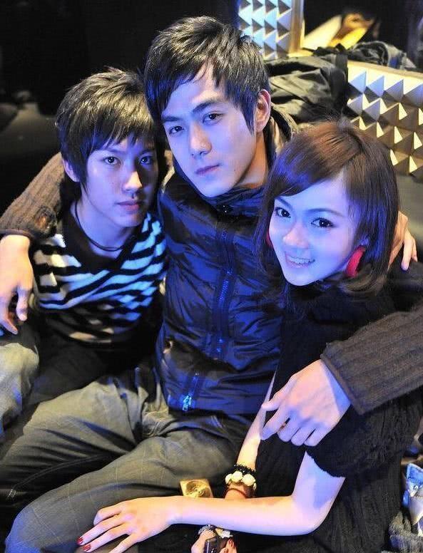 吴谨言有整容吗,吴谨言大学旧照