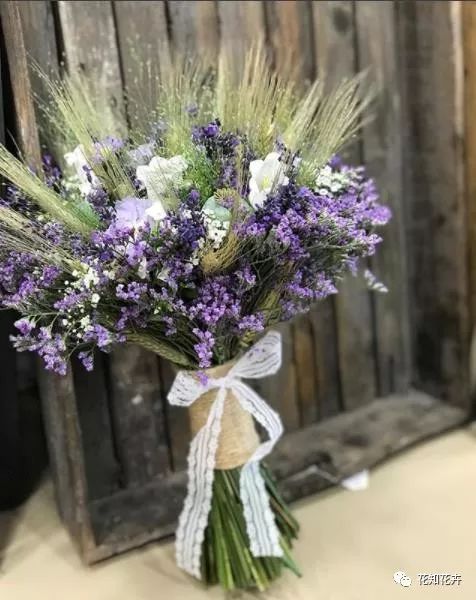 薰衣草真假精油的鉴别方法,熏衣草干花真假辨别