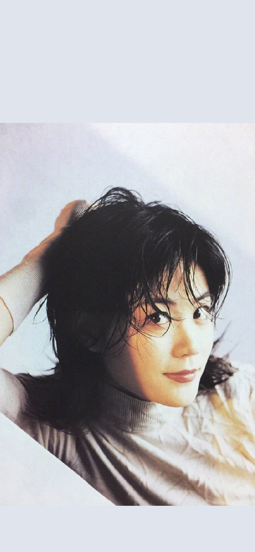 壁纸丨50岁的王菲,还是那个遗世独立的仙女