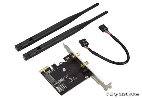 电脑各种接口都有什么用,电脑里有很多不知道是什么的东西