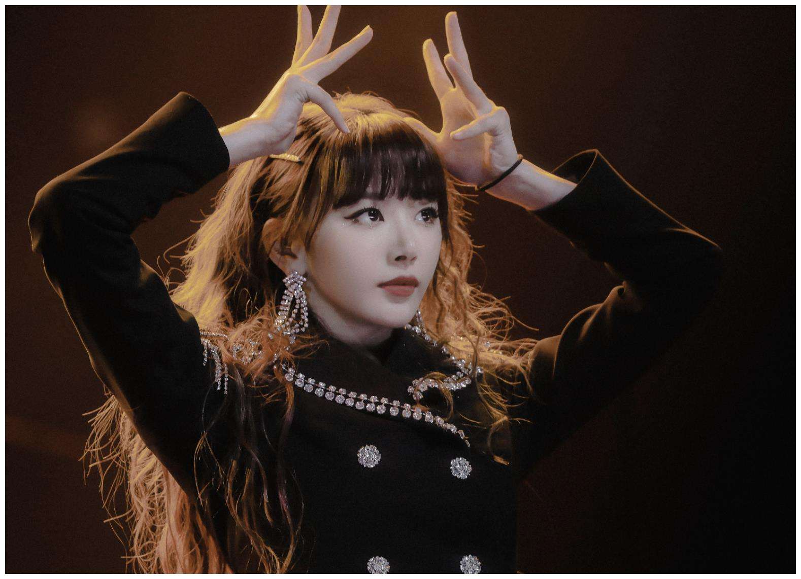 爱豆的英文名怎么读,爱豆的英文歌曲