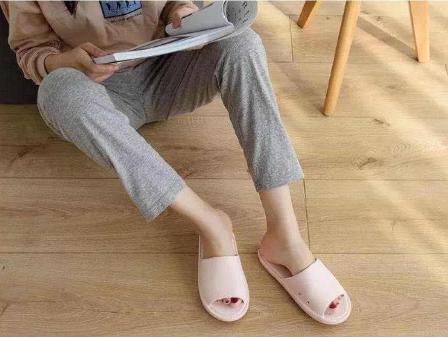 日本匠心精神制造，震撼脚丫云触感、速干防滑，拖鞋中“爱马仕”