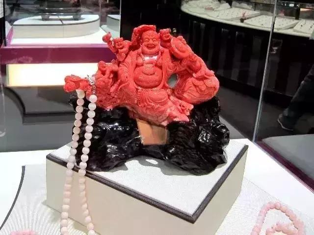 台湾红珊瑚博物馆雕刻作品展,台湾故宫最大的红珊瑚