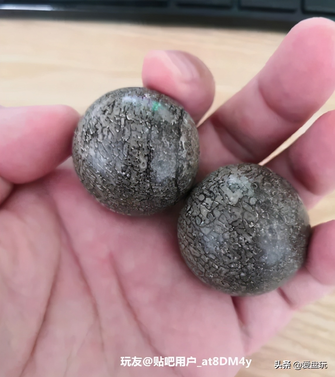 恐龙蛋化石手串,带恐龙化石手串