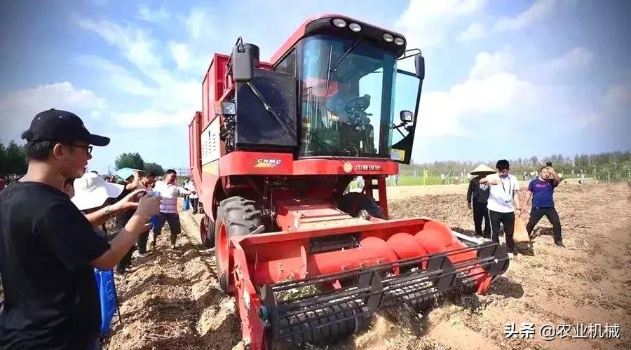 花生联合收获机趋势,花生联合收割机市场分析